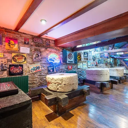 Villa En Asturias Con Cine, Piscina, Bbq, Juegos, 14 Pax *