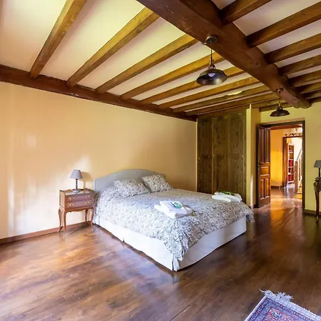 En Asturias Con Cine, Piscina, Bbq, Juegos, 14 Pax