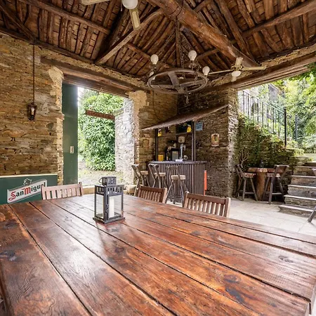 Villa En Asturias Con Cine, Piscina, Bbq, Juegos, 14 Pax