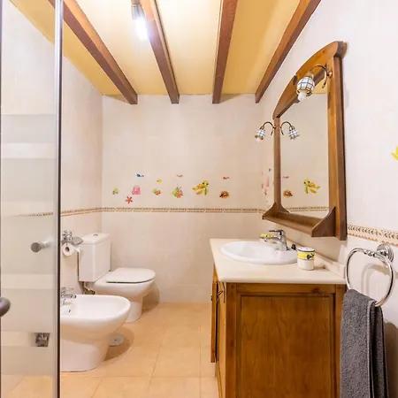 En Asturias Con Cine, Piscina, Bbq, Juegos, 14 Pax *