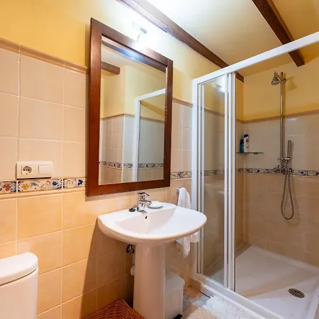 En Asturias Con Cine, Piscina, Bbq, Juegos, 14 Pax Villa