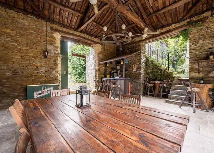 Villa En Asturias Con Cine, Piscina, Bbq, Juegos, 14 Pax